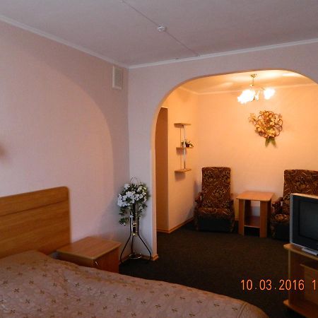 Hotel Druzhba Oleksandriia Extérieur photo