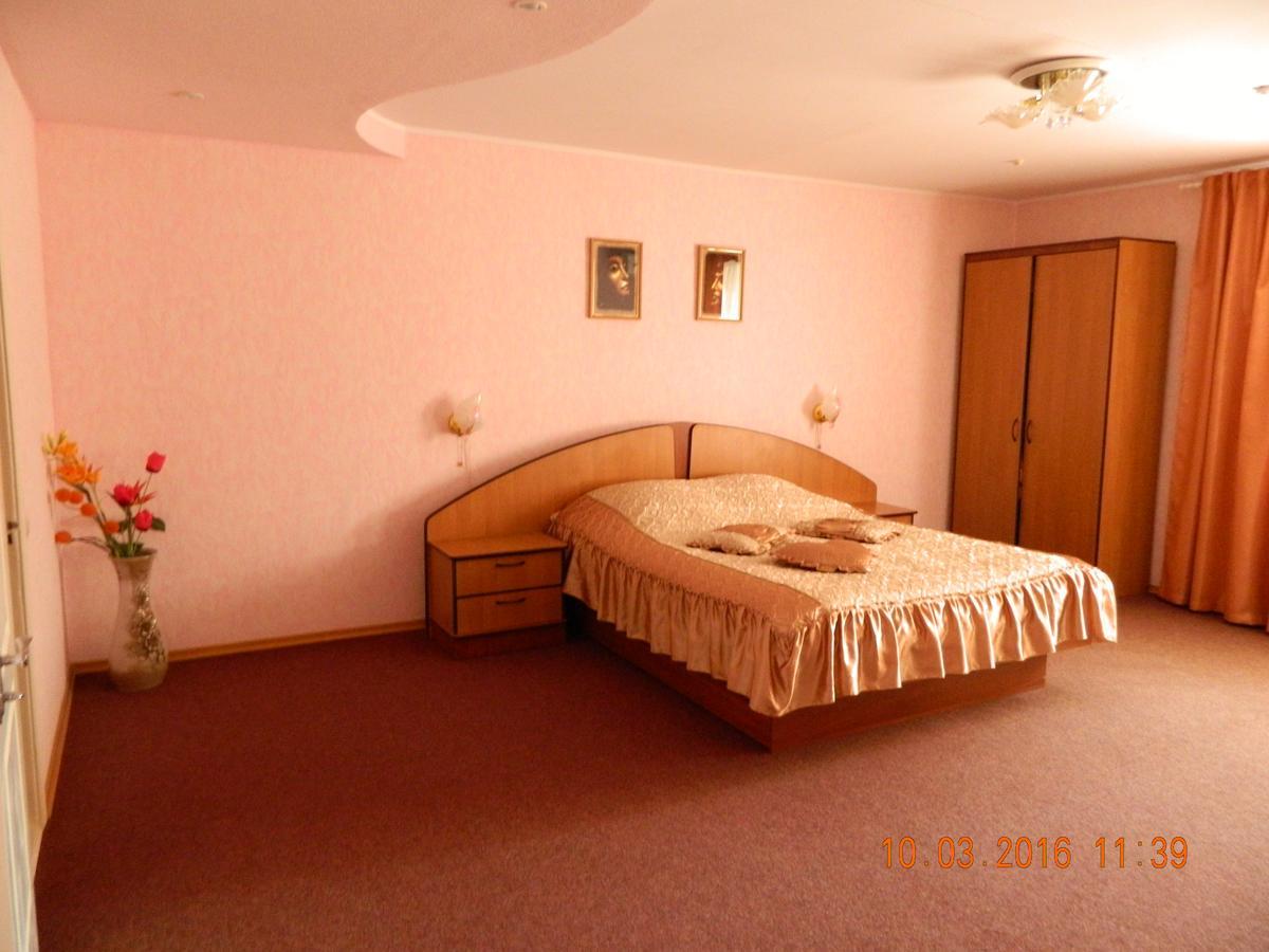 Hotel Druzhba Oleksandriia Extérieur photo